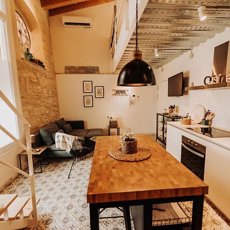 Loft Centrico Con Patio Bodega San Javier Apartment Jerez de la Frontera Bagian luar foto