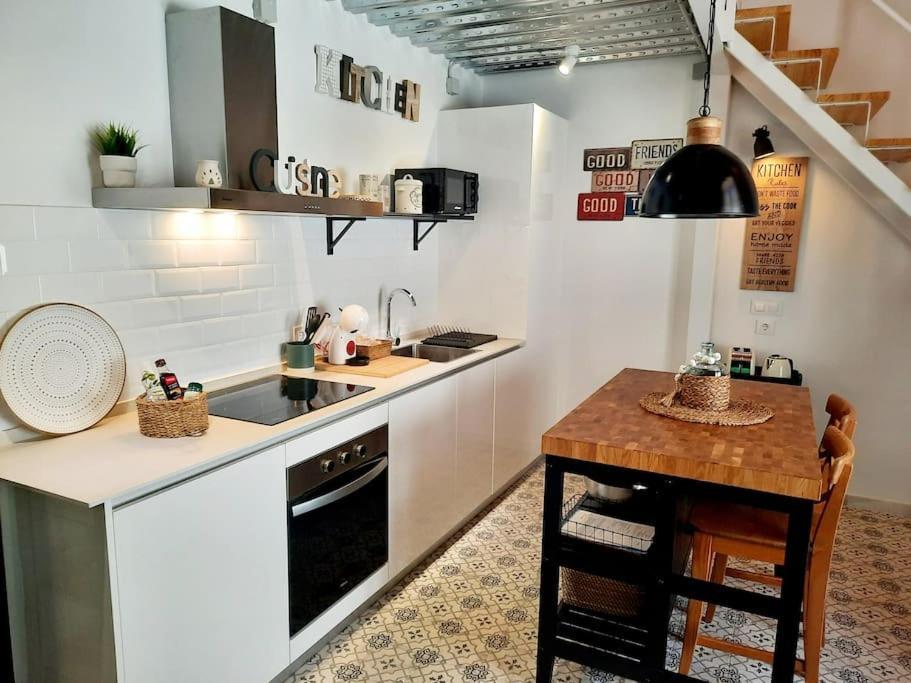 Loft Centrico Con Patio Bodega San Javier Apartment Jerez de la Frontera Bagian luar foto