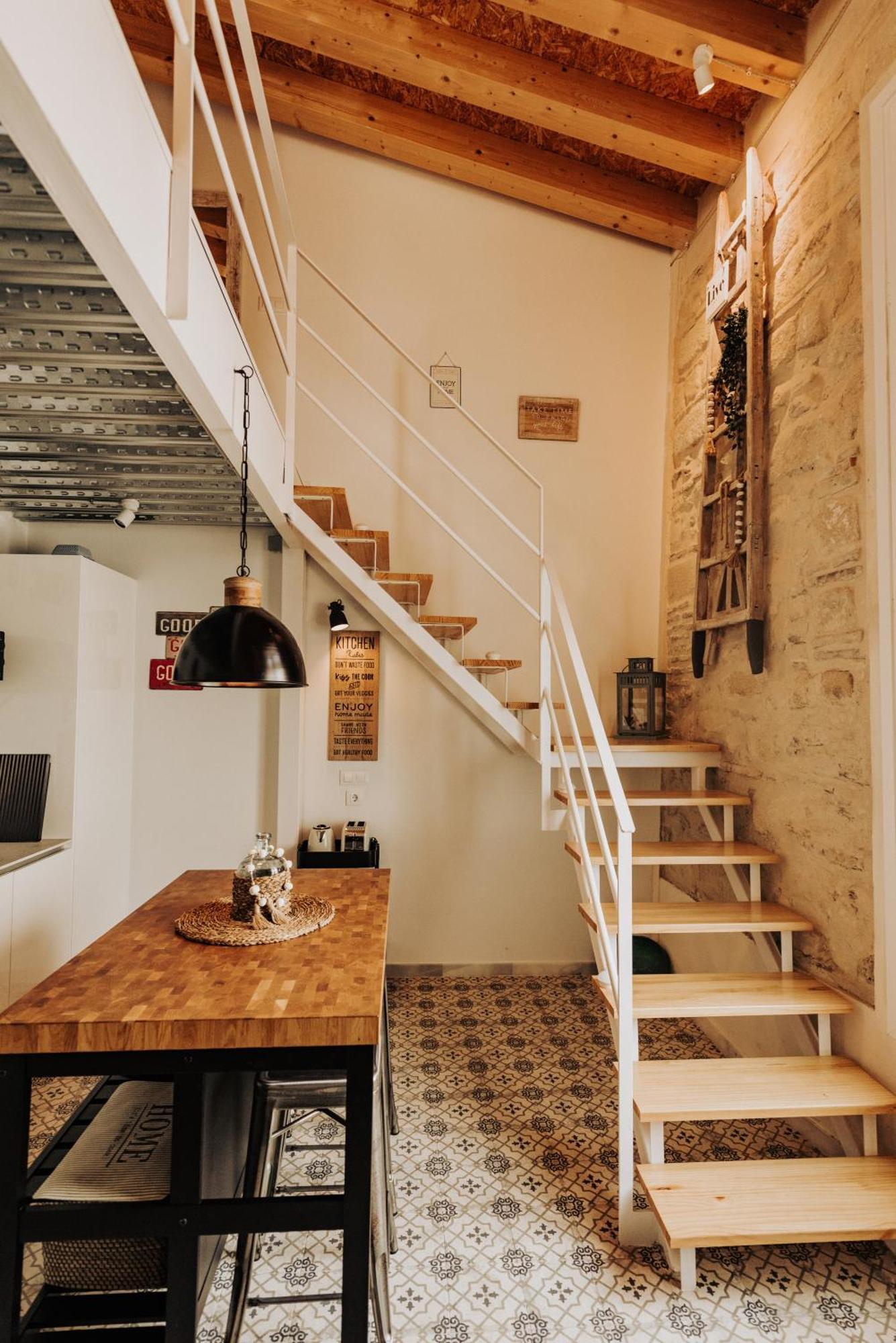 Loft Centrico Con Patio Bodega San Javier Apartment Jerez de la Frontera Bagian luar foto