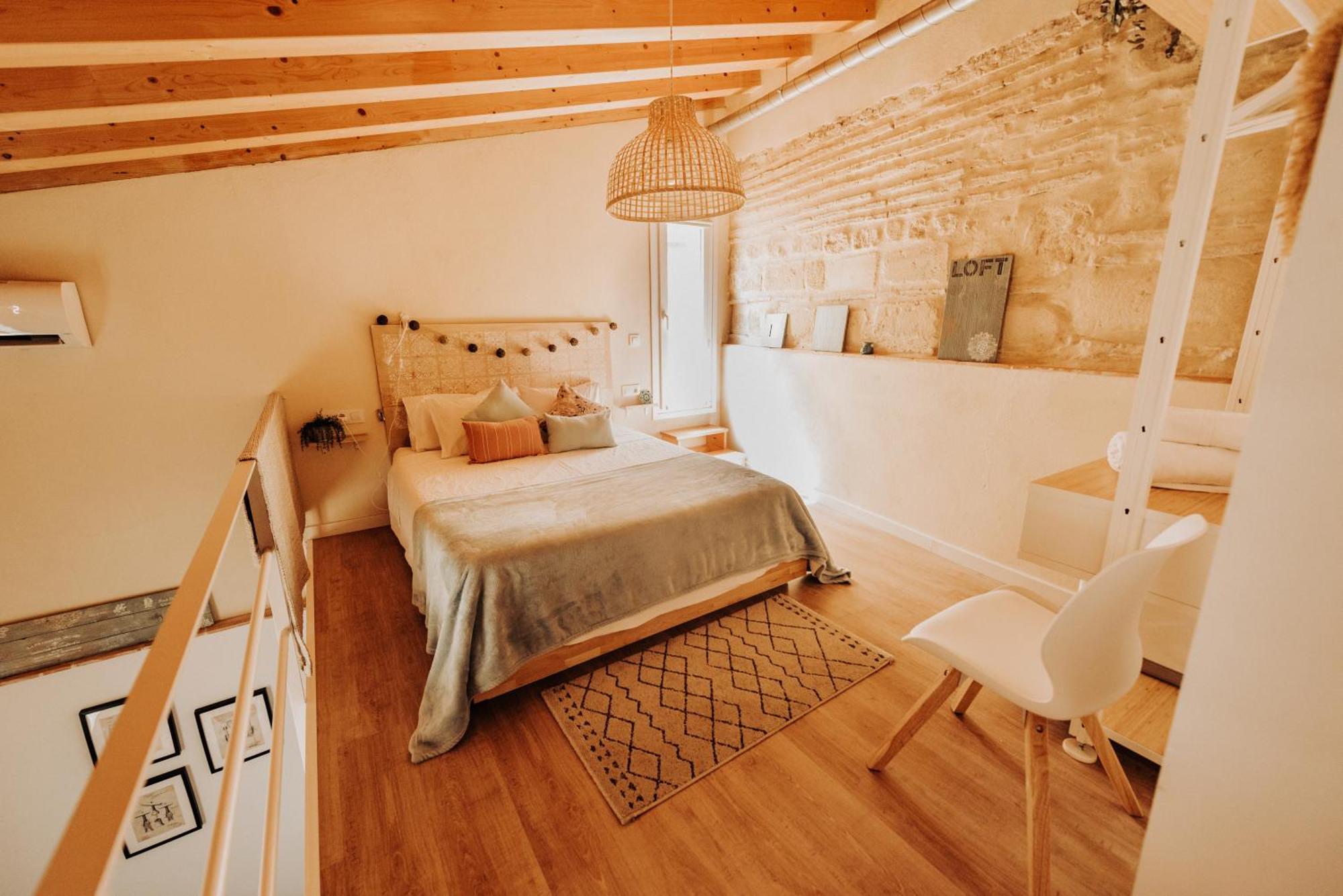 Loft Centrico Con Patio Bodega San Javier Apartment Jerez de la Frontera Bagian luar foto